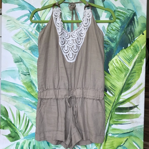 Linen/Crochet Romper 🍑 - Picture 2 of 6